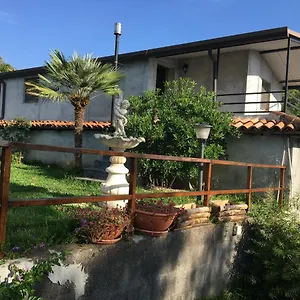 13 Via Pavone Chalet Zafferana Etnea