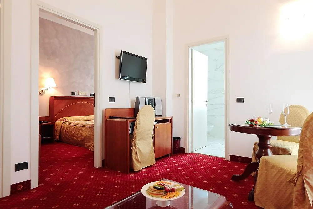 Rechigi Park Hotel Modena 4*,