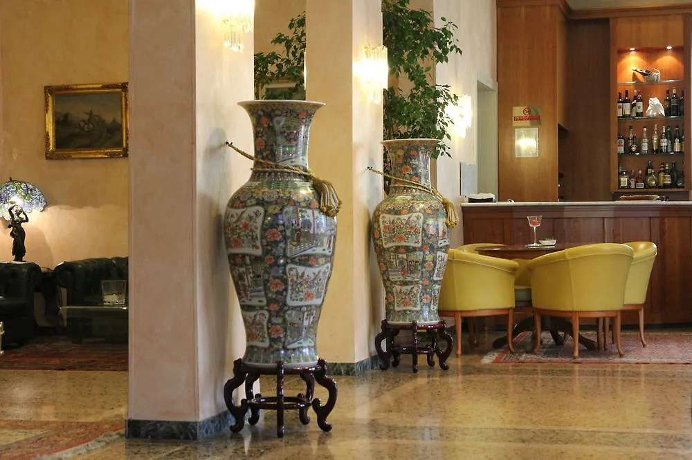 Rechigi Park Hotel Modena 4*,  Italia